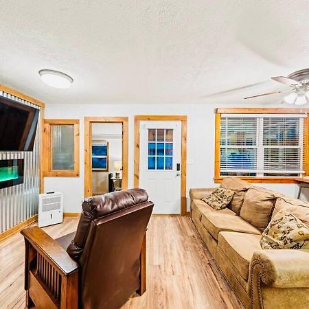 Cozy Cub Mountain Escape Villa Gatlinburg Exteriör bild